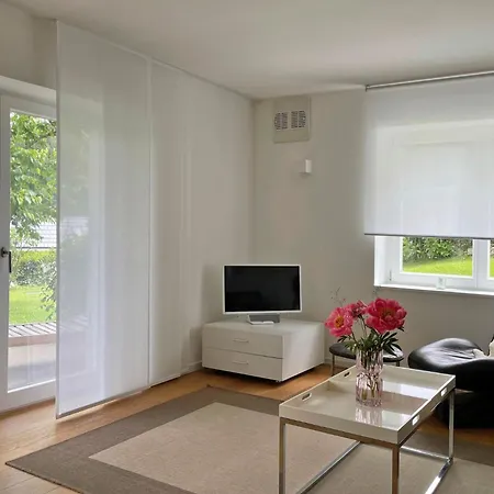 Peterberg Apartment *